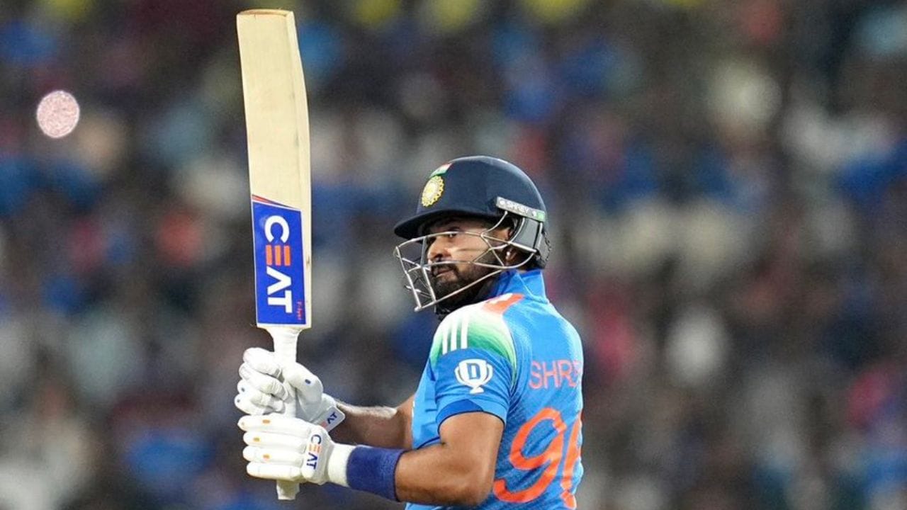 અય્યરે 64 બોલમાં 78 રન બનાવ્યા, જેમાં તેણે 2 છગ્ગા અને 8 ચોગ્ગા ફટકાર્યા. આ બેટિંગ પ્રદર્શનથી અય્યરે હવે રોહિત શર્મા અને ગૌતમ ગંભીરને પણ ચૂપ કરી દીધા છે. 