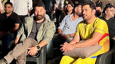 IND vs PAK: ધોનીએ પોતાનું કામ બંધ કરી સની દેઓલ સાથે ભારત-પાકિસ્તાન મેચનો આનંદ માણ્યો