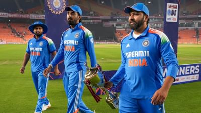 રવિવાર 23 ફેબ્રુઆરીના રોજ દુબઈમાં સૌથી મોટી ક્રિકેટ મેચ યોજાવા જઈ રહી છે. ચેમ્પિયન્સ ટ્રોફી 2025ના ગ્રુપ મેચમાં ભારત અને પાકિસ્તાનની ટીમો એકબીજા સામે ટકરાશે. બંને ટીમો આ મેચ માટે જોરશોરથી તૈયારી કરી રહી છે, ત્યારે ટીમ ઈન્ડિયાને એક ખરાબ સમાચાર મળ્યા છે. 