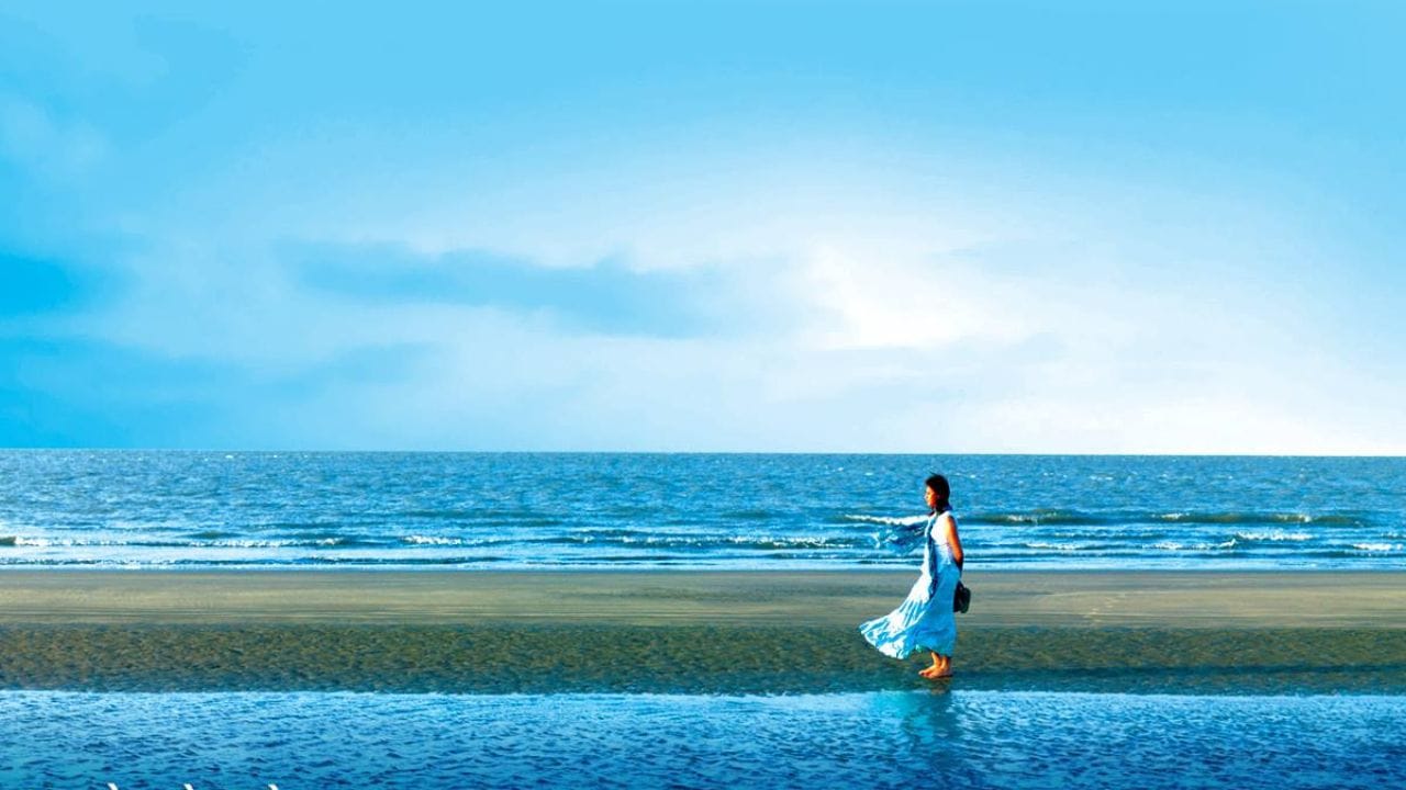 નાણામંત્રી નિર્મલા સીતારમણે 1 ફેબ્રુઆરીના રોજ બજેટ રજુ કર્યું હતુ. આ બજેટમાં કિસાન ક્રેડિટ કાર્ડની મર્યાદા વધારવાથી લઈને MSME,સ્ટાર્ટઅપ સુધીના વિવિધ ક્ષેત્રો માટે જાહેરાતો કરવામાં આવી છે. આ સંદર્ભમાં, પ્રવાસન ઉદ્યોગ અંગે કેટલીક જાહેરાતો પણ કરવામાં આવી છે. 