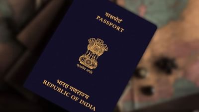 સંયુક્ત આરબ અમીરાત (UAE) એ ભારતીય નાગરિકો માટે વિઝા ઓન અરાઈવલ પ્રોગ્રામ લંબાવ્યો છે. હવે વધુ 6 દેશોના માન્ય વિઝા, રેઝિડેન્સ પરમિટ અને ગ્રીન કાર્ડ ધરાવતા ભારતીયોનો પણ સમાવેશ કરવામાં આવ્યો છે. આ મહિનાથી તેનો અમલ કરવામાં આવ્યો છે. 