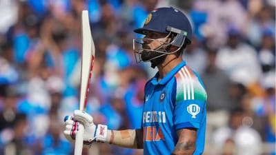 ટીમ ઈન્ડિયા ચેમ્પિયન્સ ટ્રોફી 2025 ના ગ્રુપ સ્ટેજમાં પાકિસ્તાન સામે પોતાની બીજી મેચ રમી રહી છે. બંને ટીમો વચ્ચેની આ મેચ દુબઈ ઈન્ટરનેશનલ ક્રિકેટ સ્ટેડિયમમાં રમાઈ રહી છે. આ મેચ દરમિયાન, ટીમ ઈન્ડિયાના સ્ટાર બેટ્સમેન વિરાટ કોહલીએ ODI ક્રિકેટમાં ઈતિહાસ રચ્યો છે. વિરાટે એક ખાસ યાદીમાં દુનિયાના તમામ બેટ્સમેનોને પાછળ છોડી દીધા છે.