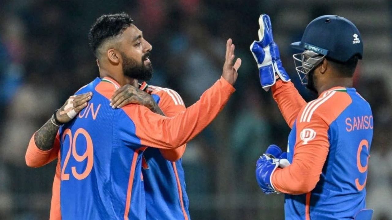 ત્યારબાદ તેમને આરામ કરવાની સલાહ આપવામાં આવી હતી. બુમરાહ હાલમાં બેંગ્લરુમાં બીસીસીઆઈના સેન્ટર ઓફ એક્સીલેન્સમાં પહોંચ્યો હતો પરંતુ ભારતના આ મોટા મેચ વિનર ખેલાડી હાલમાં મેદાન પર વાપસી કરી શકશે નહિ.