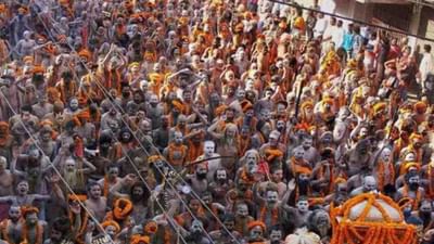 મહાશિવરાત્રીના મેળાને ભજન, ભોજન અને ભક્તિના ત્રિવેણી સંગમ માનવામાં આવે છે.ભવનાથના મહાશિવરાત્રીના મેળામાં દેશ વિદેશી પણ ભક્તો આવતા હોય છે.ભક્તો ભગવાન શિવની ભક્તિમાં લીન થાય છે અને જય ગિરનારી, બમ બમ ભોલે અને હરહર મહાદેવના નારા સાથે સમગ્ર વાતાવરણ શિવમય બની જાય છે.