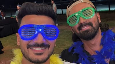 IPL 2025 સિઝન શરૂ થઈ ગઈ છે અને દરેક ટીમ હાલમાં પોતાની પહેલી મેચ રમી રહી છે. ટુર્નામેન્ટ શરૂ થયાને માત્ર બે દિવસ થયા છે પણ આ દરમિયાન અચાનક એક ખેલાડીને અધવચ્ચે જ ઘરે પરત ફરવું પડ્યું. આ ખેલાડી દિલ્હી કેપિટલ્સનો સ્ટાર બેટ્સમેન કેએલ રાહુલ છે, જે પારિવારિક કારણોસર ઘરે પરત ફર્યો છે. 