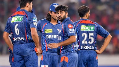 'શાર્દુલ ઠાકુર' આ નામ IPL ઓક્શન પહેલા, ઓક્શન બાદ, IPL 2025 શરૂ થવા પહેલા અને IPL 2025 શરૂ થયા બાદ પણ ચર્ચામાં છે. કારણકે શાર્દુલ ઠાકુરને ઓક્શનમાં કોઈ ટીમે ખરીદ્યો નહીં અને હવે રિપ્લેસમેન્ટ તરીકે ટીમમાં કમબેક કરતા જોરદાર પ્રદર્શન કરી હવે તેણે બધાની બોલતી બંધ કરી દીધી છે. 