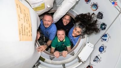 સુનિતા વિલિયમ્સે ટીમ સાથે દરિયામાં કર્યુ ઉતરાણ,  ડ્રેગનમાંથી હસતા હસતા બહાર આવવાનો પ્રથમ Video જુઓ