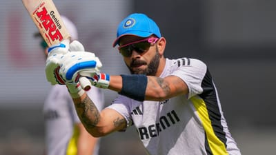 ચેમ્પિયન્સ ટ્રોફી 2025માં ન્યુઝીલેન્ડ સામે ભલે કોહલી સસ્તામાં આઉટ થયો પરંતુ મેચમાં પ્રવેશતાની સાથે જ કોહલીએ ઈતિહાસ રચી દીધો હતો. કોહલી ODIમાં 300 મેચ રમનાર સાતમો ભારતીય ખેલાડી બન્યો હતો.