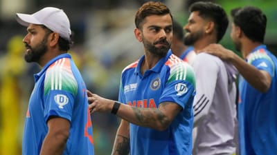 ચેમ્પિયન્સ ટ્રોફી જીત્યા પછી પણ ટીમ ઈન્ડિયાના કેટલાક સિનિયર ખેલાડીઓના ભવિષ્ય અંગે પ્રશ્નો ઉભા થાય છે. કેપ્ટન રોહિત શર્માએ હાલ તો તેનો ઈનકાર કર્યો છે, પરંતુ સ્ટાર બેટ્સમેન વિરાટ કોહલીએ આ વિશે સ્પષ્ટ રીતે કંઈ કહ્યું નથી. ચાહકો આ બે દિગ્ગજોના ભવિષ્યને લઈને ચિંતિત છે અને હવે કોહલીએ તેમના એક નિવેદનથી તેમની ચિંતામાં વધુ વધારો કર્યો છે. IPL 2025 સિઝન શરૂ થાય તે પહેલા કોહલીએ પોતાની ટેસ્ટ કારકિર્દી વિશે કહ્યું છે કે તે કદાચ ફરીથી ઓસ્ટ્રેલિયામાં રમતા જોવા નહીં મળે.