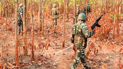 Breaking News : છત્તીસગઢના બીજાપુર-દંતેવાડામાં નક્સલીઓ સાથે અથડામણ, એન્કાઉન્ટરમાં 22 નક્સલવાદી ઠાર