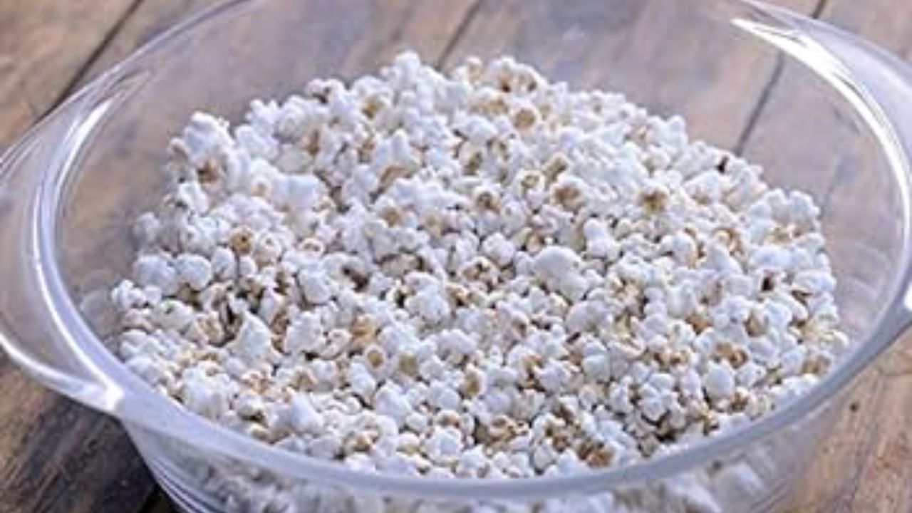 એટલું જ નહીં એવું માનવામાં આવે છે કે હોળીના અગ્નિમાં શેરડી ગરમ કરીને ખાવાથી ઘણા રોગો મટે છે. ઘરમાં સુખ-શાંતિ આવે છે અને શેરડી ગરમ કરીને ખાવાથી શરીરના બધા રોગો મટે છે. તેથી, હોલિકા દહનના દિવસે નવા પાકની ધાણી પણ બાળવાની પરંપરા છે.