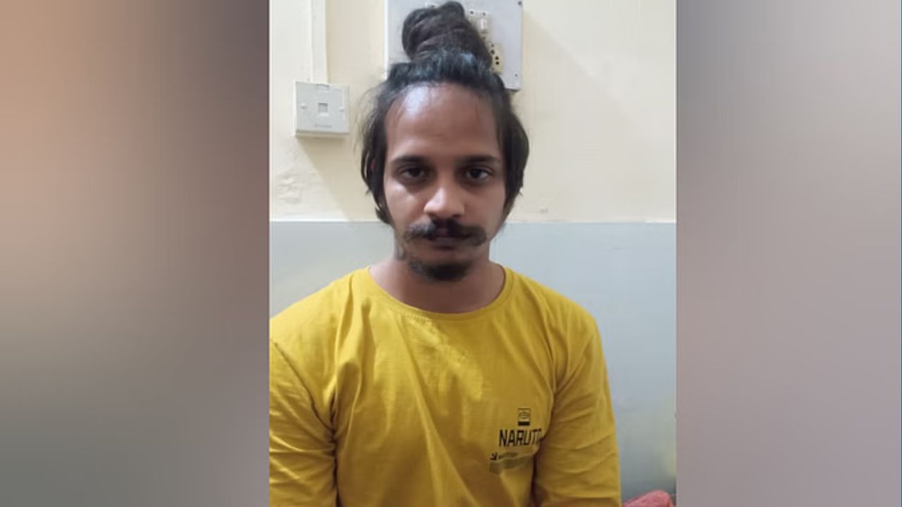 સૌરભ 26 ફેબ્રુઆરીએ લંડનથી ઘરે આવ્યો. 28 ફેબ્રુઆરીએ દીકરી પીહુનો જન્મદિવસ ઉજવ્યો. સૌરભ લંડન ગયા પછી મુસ્કાનને ઈન્દ્રનગરમાં રહેતા શાહિલ શુક્લા સાથે પ્રેમ થઈ ગયો. અચાનક સૌરભને મુસ્કાન અને શાહિલના સંબંધો વિશે માહિતી મળી.હવે મુસ્કાનને સૌરભ નડતરરૂપ લાગવા લાગ્યો.ત્યારબાદ મુસ્કાને શાહિલ સાથે મળીને સૌરભની હત્યા કરવાનો પ્લાન ઘડ્યો હતો. 4 માર્ચે સૌરભની ઘરની અંદર હત્યા કરવામાં આવી. મૃતદેહના ટુકડા કર્યા બાદ તેને એક ડ્રમમાં મૂકીને ઉપર સિમેન્ટ વડે સીલ કરવામાં આવ્યા. તે પછી મુસ્કાન અને શાહિલ શિમલામાં ફરવા ગયા. ત્યાંથી ચૌદ દિવસ ઘરે પરત ફર્યા.