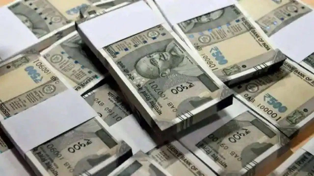 શું ખરેખરમાં 500 રૂપિયાની નોટ બંધ થવાના આરે છે ? જાણો શું કહ્યું એક્સપર્ટે