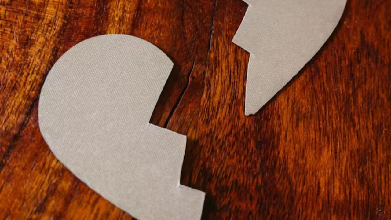 આ દેશોમાં માત્ર સંસ્કૃતિ જ નહીં, પણ કાયદા પણ છૂટાછેડાને મુશ્કેલ બનાવે છે. હવે ચાલો કેટલાક દેશોમાં છૂટાછેડાના આંકડા જોઈએ.