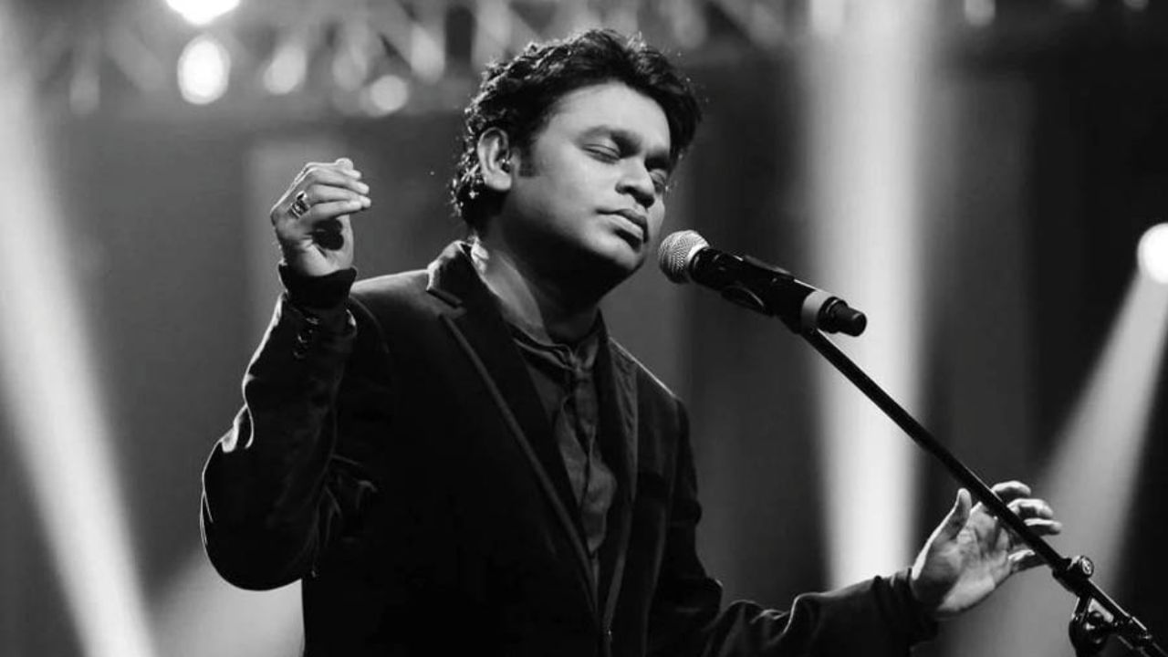 ગાયક ફૈયાઝ વસિફુદ્દીન ડાગરે કોપીરાઈટ અંગે અરજી દાખલ કરી હતી અને આ નિર્ણય આ જ કેસમાં આવ્યો છે. કોર્ટે આ રકમ કોર્ટના રજિસ્ટ્રાર ઓફિસમાં જમા કરાવવાનો નિર્દેશ આપ્યો છે.