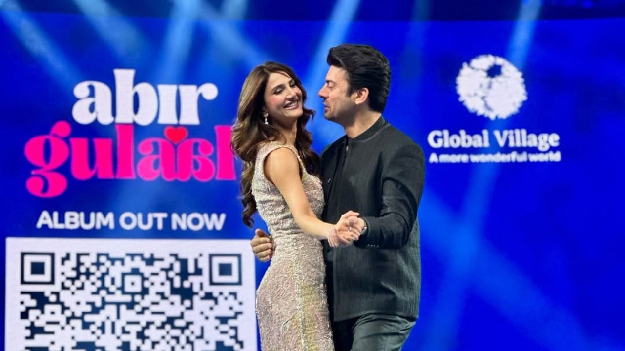  માહિતી અને પ્રસારણ મંત્રાલયના સૂત્રોએ આ જાણકારી આપી છે. આ ફિલ્મને લઈ પહેલાથી જ વિવાદ ચાલી રહ્યો હતો પરંતુ પહેલગામમાં થયેલા આતંકવાદી હુમલા બાદ આ ફિલ્મની રિલીઝ પર પ્રતિબંધ મૂકવામાં આવ્યો છે. આ ફિલ્મ 9 મે 2025ના રોજ રિલીઝ થશે.