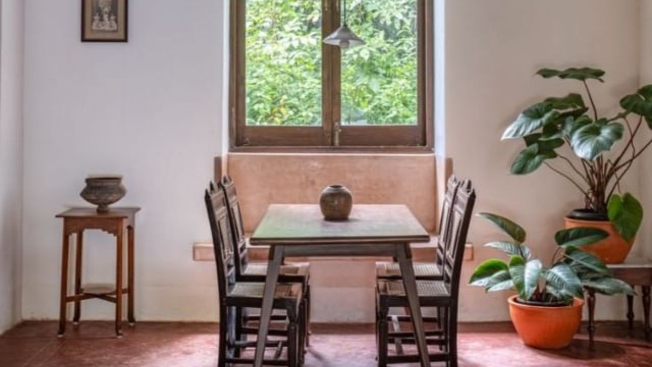 વાસ્તુ દોષ પરિવારના સભ્યોના સ્વાસ્થ્ય, આવક અને સંબંધોને અસર કરે છે. ચાલો તમને વાસ્તુ શાસ્ત્ર અનુસાર જણાવીએ કે સૌથી મોટો વાસ્તુ દોષ શું છે.