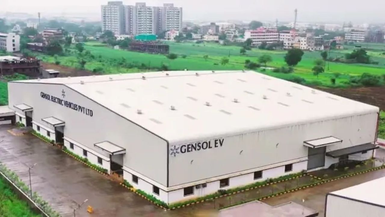 સેબીના આદેશમાં જણાવાયું છે કે, આ કેસમાં જે જોવા મળ્યું છે તે એ છે કે લિસ્ટેડ કંપની ગેન્સોલમાં આંતરિક નિયંત્રણ અને કોર્પોરેટ ગવર્નન્સના ધોરણોનું સંપૂર્ણ ઉલ્લંઘન થયું હતું. પ્રમોટર્સ લિસ્ટેડ પબ્લિક કંપની ચલાવી રહ્યા હતા જાણે તે કોઈ માલિકીની પેઢી હોય. કંપનીના ભંડોળને સંબંધિત પક્ષોને ટ્રાન્સફર કરવામાં આવ્યા હતા અને અસંબંધિત ખર્ચ માટે ઉપયોગમાં લેવામાં આવ્યા હતા, જાણે કે કંપનીના ભંડોળ પ્રમોટરોની પિગી બેંક હોય.