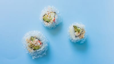 આજકાલ પ્લાસ્ટિકનો ઉપયોગ આપણી જિંદગીનો ભાગ બની ગયો છે. જમવાના ડબ્બાથી લઈ બોટલ અને પેકેટ્સમાં અનેક પ્રકારનું પ્લાસ્ટિક હોય છે. પરંતુ શું તમે જાણો છો કે, આ પ્લાસ્ટિક હવે આપણા શરીરની અંદર પણ પહોંચી ગયું છે.