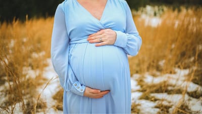 દુનિયાભરમાં ડિલિવરીના દુખાવાને ઓછો કરવા માટે અનેક પદ્ધતિઓનો ઉપયોગ ઓછો થાય છે, પરંતુ તમારા માટે એ જાણવું હજુ પણ મહત્વપૂર્ણ છે કે આવો વિકલ્પ અસ્તિત્વમાં છે.વિદેશમાં પ્રસૂતિ દરમિયાન થતાં દુખાવાને ઓછો કરવા માટે સૌથી વધુ ઉપયોગ કરવામાં આવે છે.