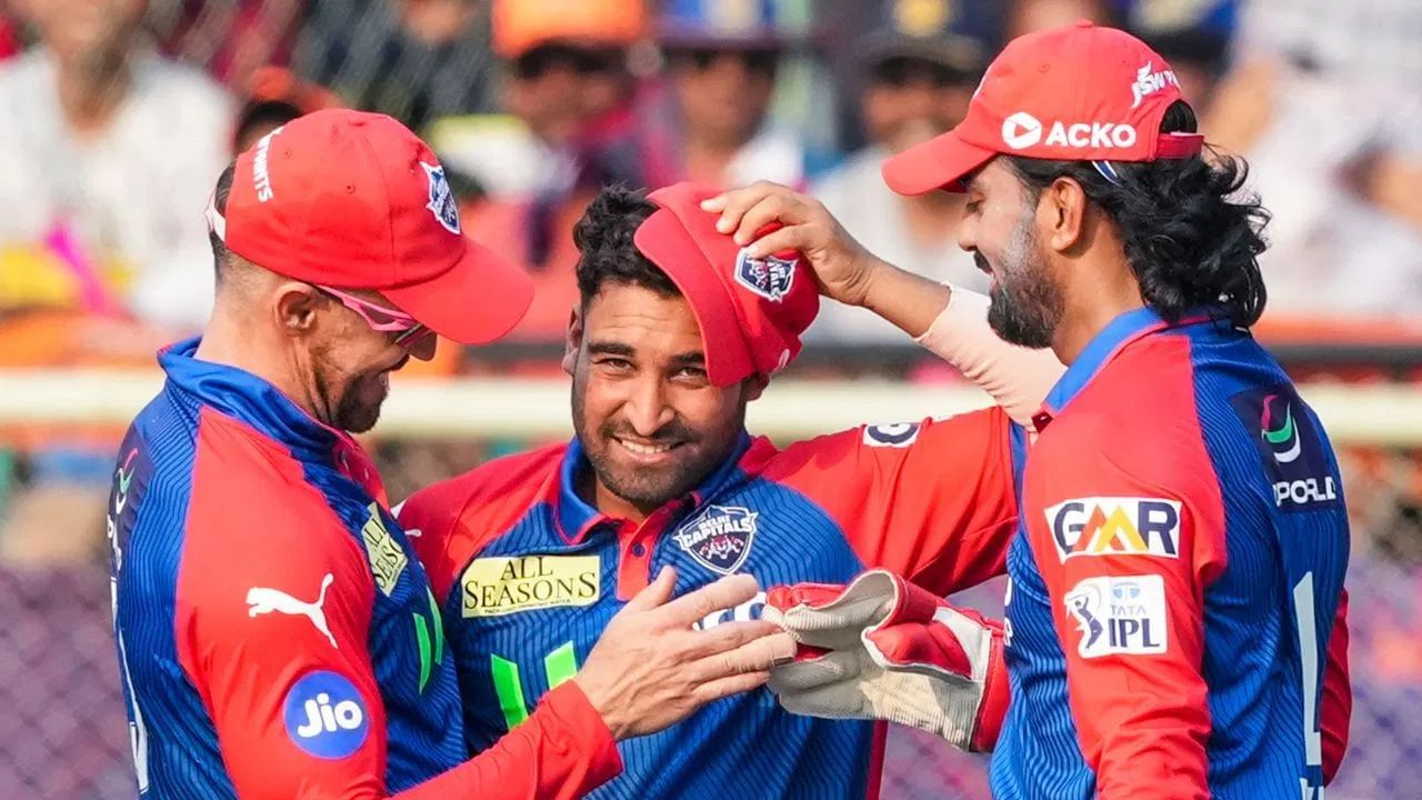 RCB vs DC : 25 બોલમાં RCBનો ખેલ ખતમ, 20 વર્ષનો ખેલાડી બેંગ્લોરમાં ચમક્યો, કોહલી પણ ન બચ્યો