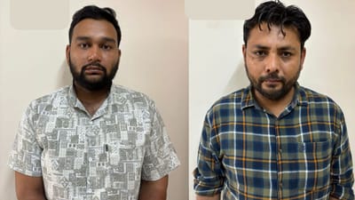 Mahesana : કડીમાં લાંચિયા અધિકારીઓ પર તવાઈ, નાયબ મામલતદાર 10 હજારની લાંચ લેતા રંગે હાથે ઝડપાયો, જુઓ Video Mahesana : કડીમાં લાંચિયા અધિકારીઓ પર તવાઈ, નાયબ મામલતદાર 10 હજારની લાંચ લેતા રંગે હાથે ઝડપાયો, જુઓ Video