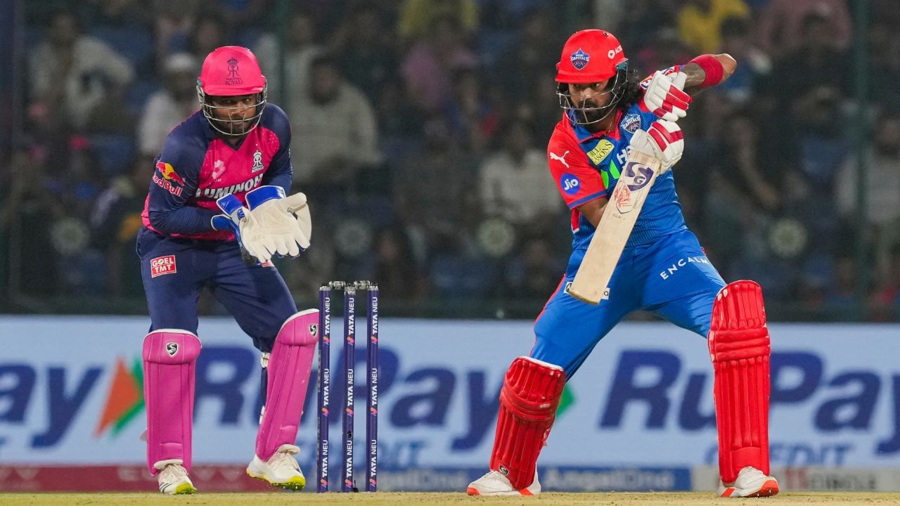 આમ છતાં, જ્યારે પણ ટીમ ઈન્ડિયાને વિવિધ પરિસ્થિતિઓમાં તેની જરૂર હોય છે, ત્યારે તે પોતાનું શ્રેષ્ઠ આપવાનો પ્રયાસ કરે છે.