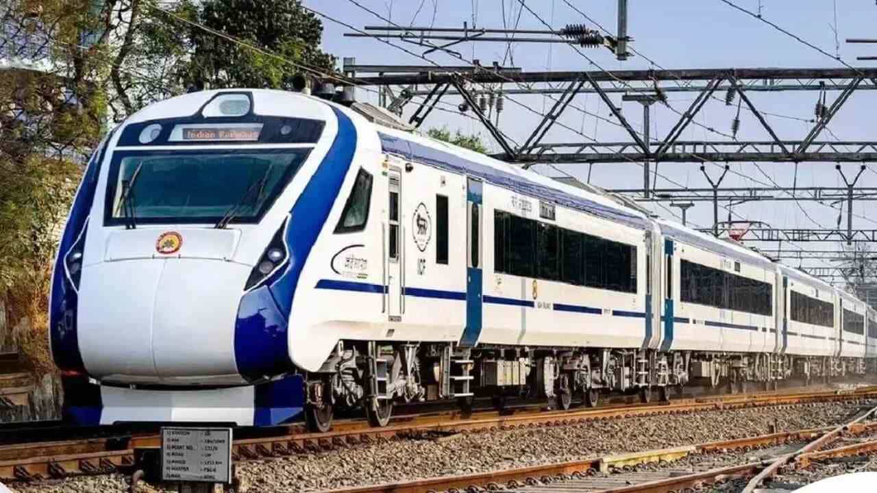 કાશ્મીરના વાતાવરણને ધ્યાને રાખીને તૈયાર કરાઈ છે વંદેભારત, જાણો કટરાથી શ્રીનગર વચ્ચે ક્યારથી દોડશે ટ્રેન