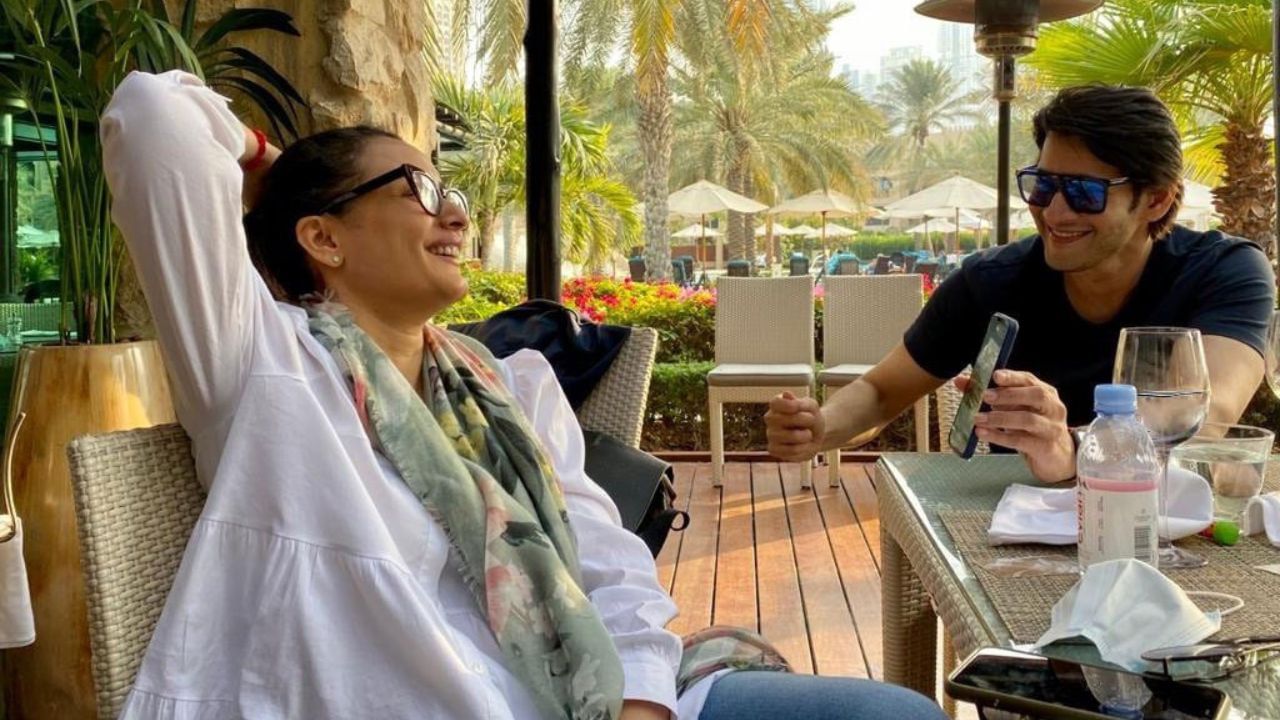 સાંઈ સૂર્યા ડેવલપર્સના માલિક સતીશ ચંદ્ર ગુપ્તા હૈદરાબાદના જાણીતા રિયલ એસ્ટેટ બિઝનેસમેન છે. તેના વિરુદ્ધ સાંઈ સૂર્યા કંપનીના ગ્રીન મીડોઝ નામના એક પ્રોજેક્ટના રોકાણકાર સાથે છેતરપિંડી કરવાનો કેસ નોંધવામાં આવ્યો છે.