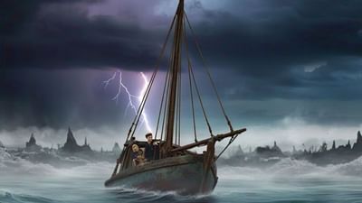 બરમુડા ટ્રાયેંગલ: દરિયાઈ મુસાફરી માટે દુનિયાની સૌથી ખતરનાક જગ્યા ગણાતી બર્મુડા ટ્રાયેંગલ પુએર્ટો રિકો અને મિયામી વચ્ચે આવેલી છે. અહીં અનેક વિમાનો અને જહાજો ગુમ થઇ ચૂક્યા છે. અત્યાર સુધીમાં લગભગ 20 વિમાનો અને 50 જહાજો ક્રેશ થયા અથવા ગુમ થયાની નોંધ છે. પરંતુ આજ સુધી આ ઘટના પાછળનું સાચું કારણ જાણી શકાયું નથી.