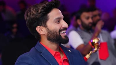 પાટીદાર અટક પાટી અને દાર એમ બે શબ્દોથી બનેલી છે. પાટી શબ્દોનો અર્થ જમીનનો હિસ્સો થાય છે. દાર શબ્દનો અર્થ ધારક અથવા માલિક થાય છે. પાટીદાર શબ્દનો અર્થ જમીનનો હિસ્સો ધરાવનાર વ્યક્તિ થાય છે.