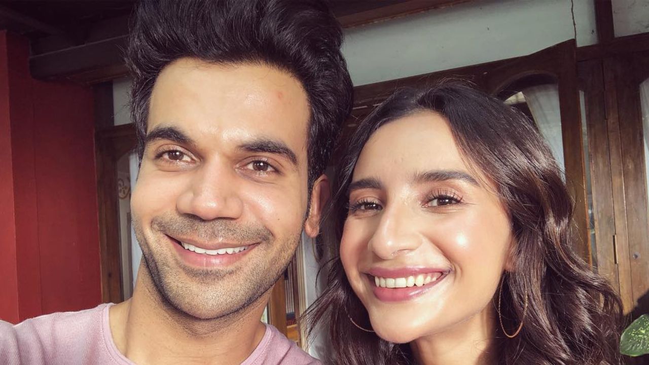 પત્રલેખા પોલ જેને પત્રલેખા તરીકે ઓળખવામાં આવે છે, તે એક ભારતીય અભિનેત્રી છે જે હિન્દી ફિલ્મો અને વેબસીરિઝમાં કામ કરે છે. 