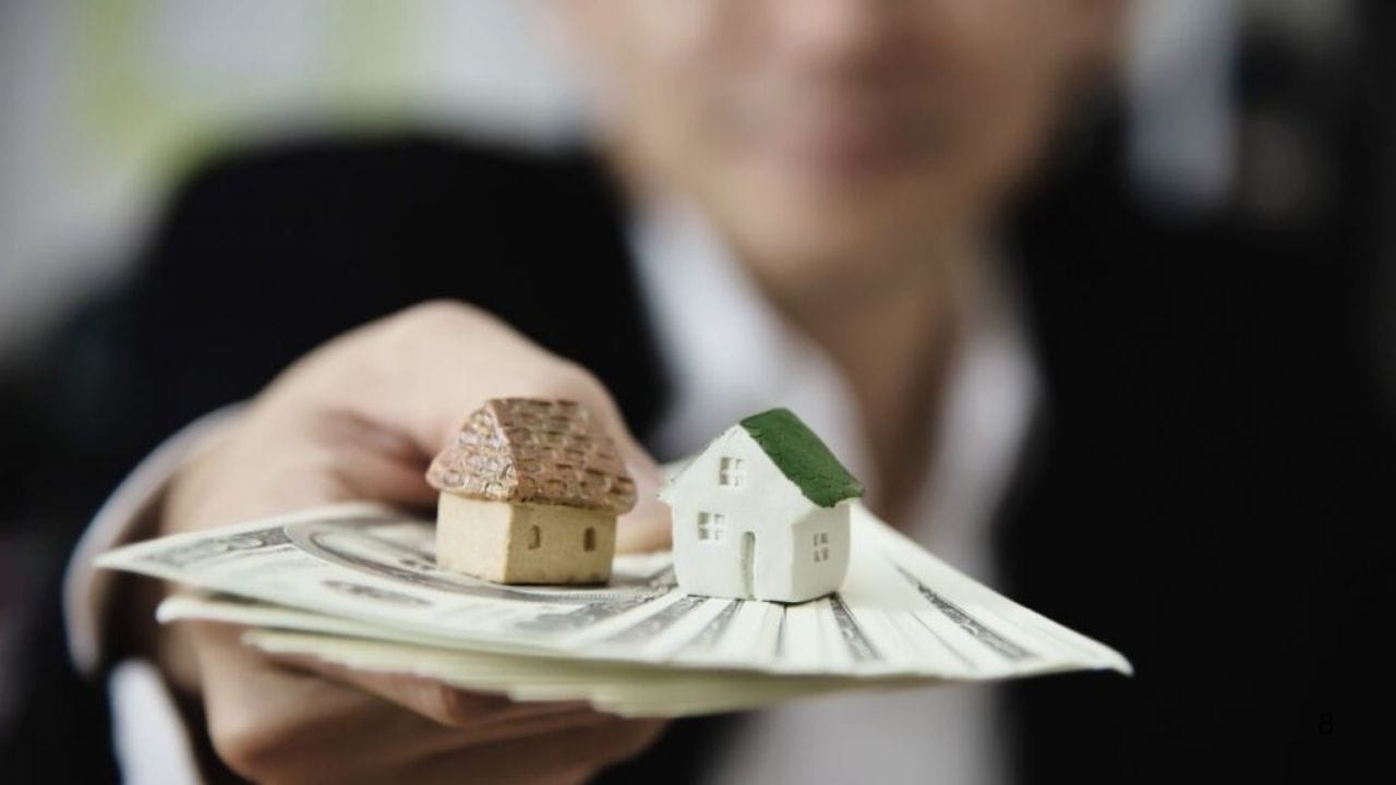 Indian Contract Act, 1872 – Section 25માં કોઈપણ ટ્રાન્સફર અથવા કરારમાં "વિચાર અથવા બદલાની શરત" હોવી જોઈએ. જો પુત્ર શરત (જેમ કે સંભાળ) પૂરી ન કરે તો કરાર (ગિફ્ટ ડીડ) "રદ કરી શકાય" ગણી શકાય.