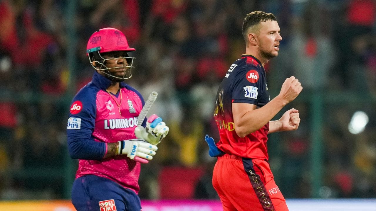 રાજસ્થાનની ટીમે હવે 9 મેચ રમી છે અને ફક્ત બે જ જીતી છે, ટીમના ફક્ત ચાર પોઈન્ટ છે. હવે ટીમ પાસે ફક્ત 5 મેચ બાકી છે. જો તે બધા જીતી જાય તો પણ કુલ પોઈન્ટ ફક્ત 14 થશે, જે તેમને ટોચના ચારમાં લઈ જવા માટે પૂરતા નહીં હોય. 