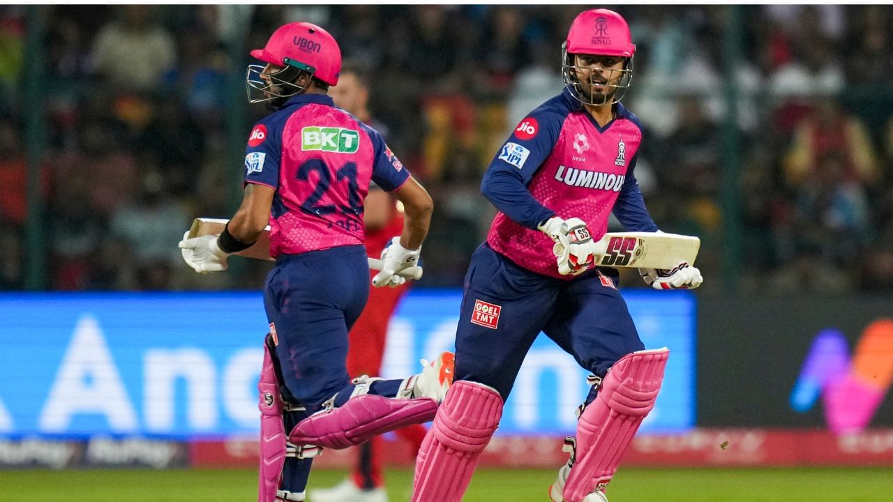 આનો અર્થ એ થયો કે, રાજસ્થાન આ વર્ષની IPLની રેસમાંથી લગભગ બહાર થઈ ગયું છે. ટીમ હાલમાં આઠમા સ્થાને છે, પરંતુ તે ક્યારે વધુ નીચે જશે તે કહેવું મુશ્કેલ છે.