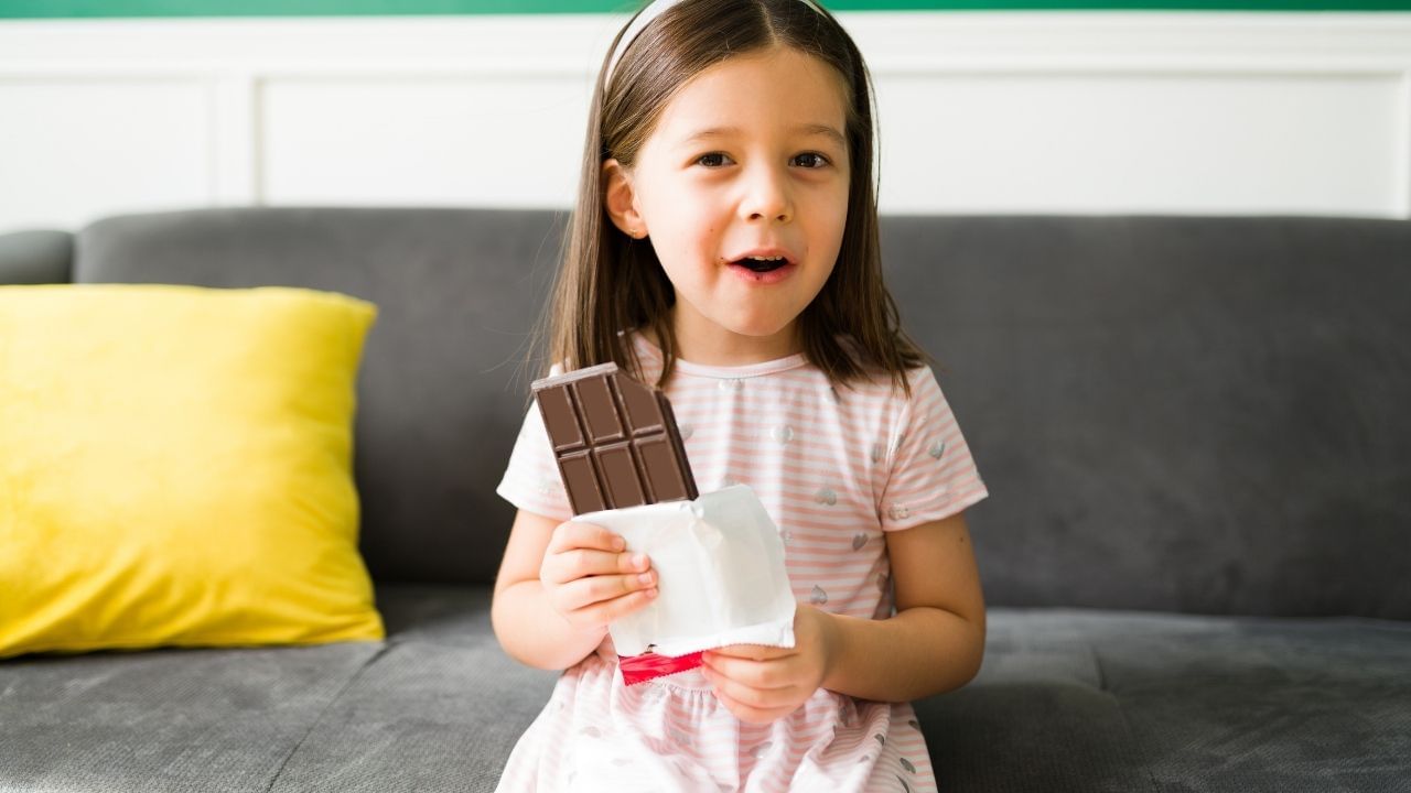 Secure your daughter's Future Sukanya Samriddhi Yojana Returns and Calculations (1)