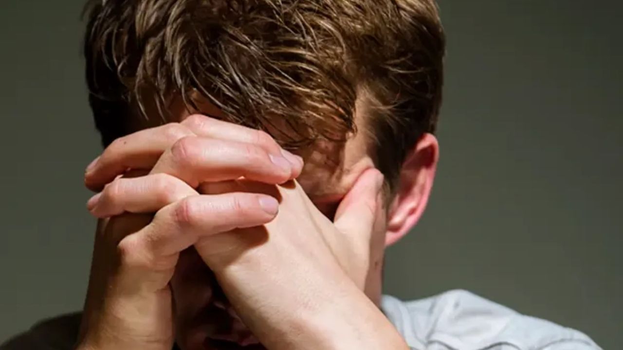 સમાધાનની દિશા: Gender-Neutral Rape Lawની માગ વધી રહી છે. ઘણા કાયદાના વિદ્યાર્થીઓ, કાર્યકરો અને NGO એ સુપ્રીમ કોર્ટ અને કાયદા પંચમાં અરજીઓ દાખલ કરી છે.
2023માં સંસદમાં એક Private Member Bill પણ રજૂ કરવામાં આવ્યું હતું, જેમાં બળાત્કારની વ્યાખ્યાને લિંગ-તટસ્થ બનાવવાનો પ્રસ્તાવ મૂકવામાં આવ્યો હતો (પરંતુ તે પસાર થયો ન હતો).