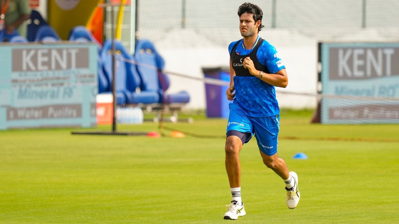 તમિલનાડુ સ્પોર્ટ્સ જર્નાલિસ્ટ્સ એસોસિએશન એવોર્ડ્સ અને સ્કોલરશિપ ઈવેન્ટ દરમિયાન દુબેએ આ હૃદયસ્પર્શી નિર્ણય લીધો. આ દરમિયાન, રમતવીરોને TNSJA દ્વારા 30 હજાર રૂપિયાની શિષ્યવૃત્તિ આપવામાં આવી હતી. આ ઉપરાંત શિવમ દુબે દ્વારા આ 10 ખેલાડીઓને 70 હજાર રૂપિયા આપવામાં આવ્યા હતા.