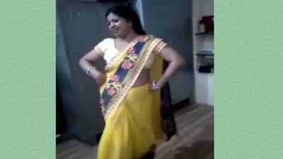લો બોલો! હવે શિક્ષિકા બની ઠૂમકેશ્વરી, સોશિયલ મીડિયા પર Video થયો વાયરલ