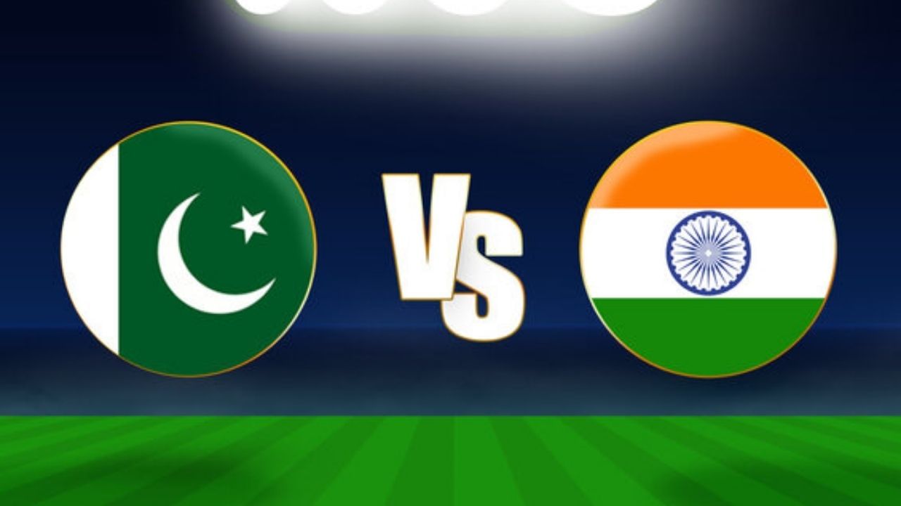 વર્તમાન સ્થિતિ અને પડકારો: પુલવામા હુમલા બાદ ભારત સરકારે 22 ફેબ્રુઆરી 2019ના રોજ પાકિસ્તાનથી આયાત થતી ચીજવસ્તુઓ પર 200 ટકા ડ્યુટી લાદી હતી. જેના કારણે અટારી સરહદ પર ભારત અને પાકિસ્તાન વચ્ચે વેપાર પ્રવૃત્તિઓ લગભગ ઠપ્પ થઈ ગઈ હતી. આ નિર્ણયના પરિણામે અટારી સરહદ પર અબજો રૂપિયાના વેપારને અસર થઈ. (All Image Symbolic)