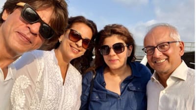 હાલના સમયમાં ઈન્ડિયન પ્રીમિયર લીગની 18મી સીઝન ચાલી રહી છે અને સ્ટેડિયમ પણ ચાહકોથી તમને ખીચોખીચ ભરેલું જોવા મળતું હશે. ક્રિકેટનો ફીવર આજે આખા દેશમાં છવાયેલો છે પરંતુ એક વ્યક્તિ છે જે લાઈમલાઈટથી દુર રહે છે. આઈપીએલની ટીમ કોલકાતા નાઈટ રાઈડર્સનો કો-ઓનર પણ છે.