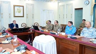 પ્રતિશોધ અંગે મોદીના મક્કમ નિર્ધાર બાદ ભીંસમાં મૂકાયેલ પાકિસ્તાને તાબડતોબ યોજી NSC બેઠક, આર્મી ચીફ મુનિરને શરિફે બતાવ્યુ તેનુ સ્થાન