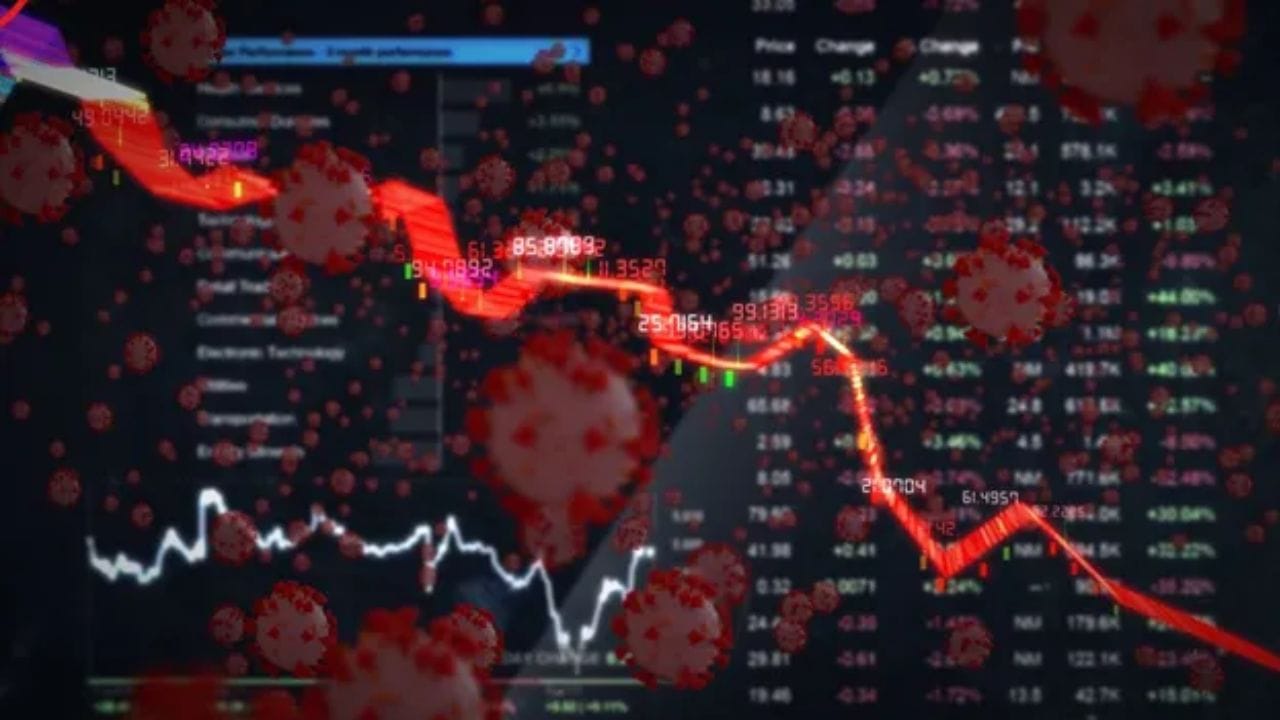 ભારતે બુધવારે પાકિસ્તાન સાથે રાજદ્વારી સંબંધો ઘટાડ્યા હતા અને આતંકવાદી હુમલા સાથે સરહદ પારના સંબંધોને ધ્યાનમાં રાખીને સિંધુ જળ સંધિને સ્થગિત કરવા અને અટારી લેન્ડ-ટ્રાન્ઝીટ પોસ્ટને તાત્કાલિક બંધ કરવા સહિતના અનેક પગલાંની જાહેરાત કરી હતી. બદલામાં, પાકિસ્તાને દ્વિપક્ષીય વેપાર અને કરારો, જેમાં સિમલા કરાર અને ભારત સાથેના હવાઈ ક્ષેત્રનો સમાવેશ થાય છે જે સ્થગિત કર્યા હતા.