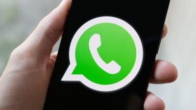 WhatsApp વાપરતી વખતે, ઘણી વખત આપણને અજાણ્યા નંબરો પરથી મેસેજ આવવા લાગે છે, જેનાથી આપણે પરેશાન થઈ જઈએ છે. પરંતુ શું તમે જાણો છો કે એક એવી ટ્રિક છે જેને ફોલો કરવાથી અજાણ્યા નંબરો પરથી આવતા મેસેજ આપમેળે બ્લોક થઈ જશે.