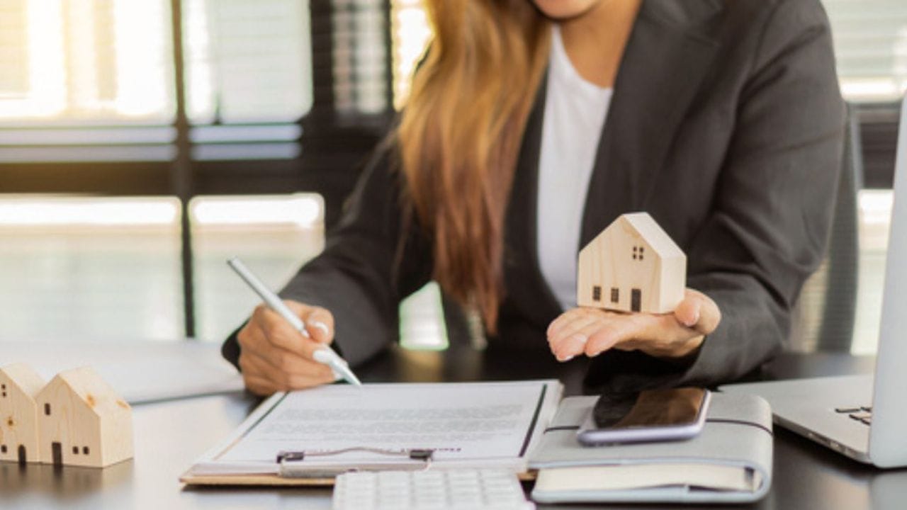 આ નવી સિસ્ટમનો બીજો ફાયદો એ થશે કે તે અન્ય સરકારી રેકોર્ડ રાખવાના વિભાગો, જેમ કે જમીન રેકોર્ડ, મ્યુનિસિપલ ડેટા વગેરે સાથે જોડાયેલ હશે. આનાથી માહિતીનું આદાનપ્રદાન ઝડપી અને વધુ સચોટ બનશે.