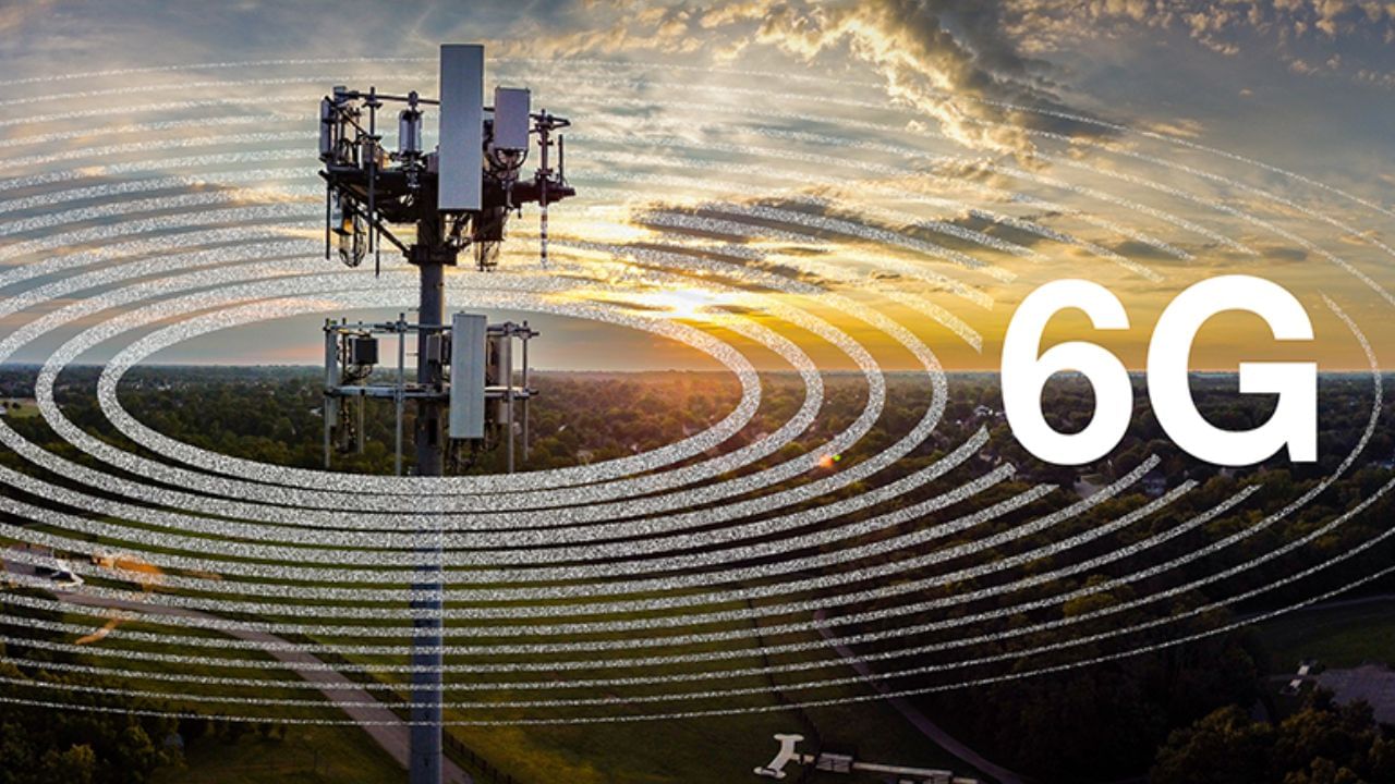 જો 5G ની સ્પીડ આટલી વધારે હશે, તો તમારા ઘણા કાર્યો પળવારમાં પૂર્ણ થઈ જશે, જેમ કે મોટી ફાઇલો માત્ર થોડી સેકંડમાં ડાઉનલોડ થઈ જશે. આ ઉપરાંત, ઇન્ટરનેટ સર્ફિંગ કરતી વખતે, વીડિયો જોતી વખતે, વીડિયો કોલ કરતી વખતે અને OTT પર ફિલ્મો જોતી વખતે તમને ધીમી ગતિની સમસ્યા નહીં થાય.