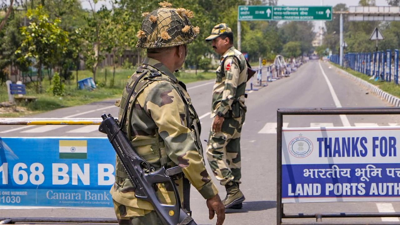 કોર્ટ ઈન્ક્વાયરી, "કોર્ટ ઓફ ઇન્ક્વાયરી" ની રચના થાય છે. તે તપાસે છે કે, તેણે સરહદ કેવી રીતે પાર કરી? , શું તે ભૂલથી ગયો હતો કે પછી ફરજની અવગણના કરવામાં આવી હતી?  શું કોઈ કાવતરું કે બળવો હતો?Cool-Off Period એટલે કે, રજા અથવા અલગ થવાનો સમયગાળો સૈનિકને માનસિક અને ભાવનાત્મક રીતે સ્થિર કરવા માટે છે. આ સમયગાળો સામાન્ય રીતે 15 દિવસથી 90 દિવસ સુધીનો હોય શકે છે. આ દરમિયાન સૈનિકને પરિવાર સાથે મળવા, કાઉન્સલિંગ કરવું અને આરામ આપવામાં આવે છે.કેટલાક કેસમાં તેમને Low-Stress Duty Post પર અસ્થાયી રુપે લગાવવામાં આવે છે.જેમ કે મુખ્યાલય અથવા તાલીમ યૂનિટમાં.