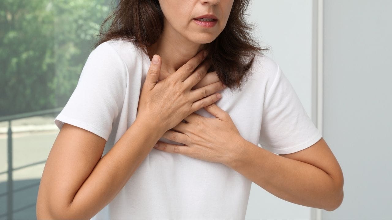 કેલ્શિયમ કાર્બાઇડથી પાકેલી કેરી કે કોઈપણ ફળો ખાવાથી શ્વાસ લેવામાં તકલીફ જેવી શ્વસન સમસ્યાઓ થઈ શકે છે. ઉધરસ, છાતીમાં ઘરઘરાટ, શ્વસન માર્ગમાં બળતરા