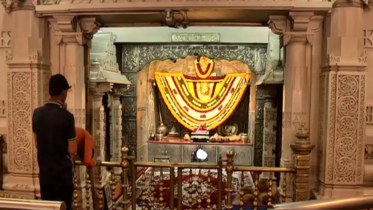 અંગ્રેજ શાસનકાળ દરમિયાન આજનું કેમ્પ હનુમાન મંદિર  "જલાલપુરા ગામના હનુમાન મંદિર" તરીકે ઓળખાતું હતું.