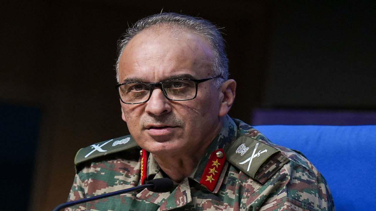 ભારતને જાણ હતી કે, પાકિસ્તાન લાઈન ઓફ કંટ્રોલ (LoC) પાર કર્યા વિના જ ભારતમા વિવિધ જગ્યાઓ પર હુમલા કરવાનો પ્રયાસ કરશે તેથી ભારતે તેની સુરક્ષા પ્રણાલી પહેલેથી જ એક્ટિવ કરી નાખી હતી.